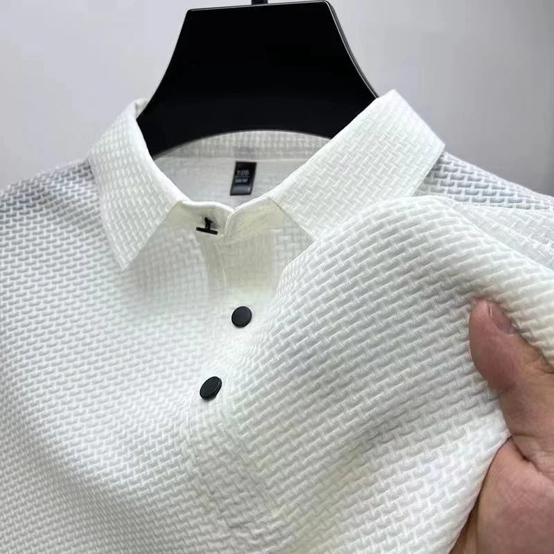 Elegante herenpolo met verfijnde textuur